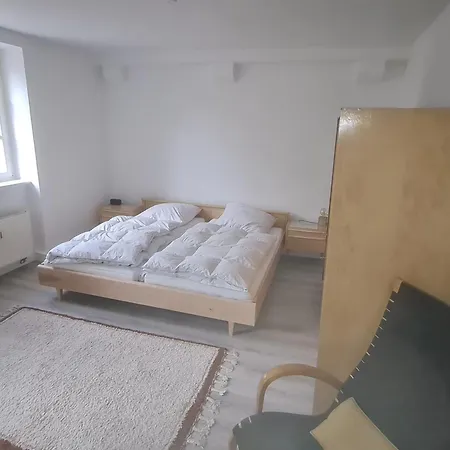 Apartment Ferienunterkunft Am Schloss *