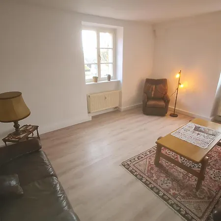 Apartment Ferienunterkunft Am Schloss